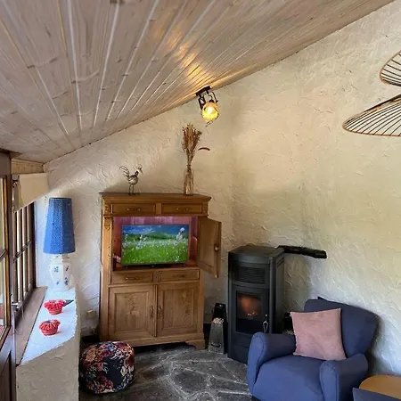 Little Roua Ardenne 4 Pers Holiday home Stoumont