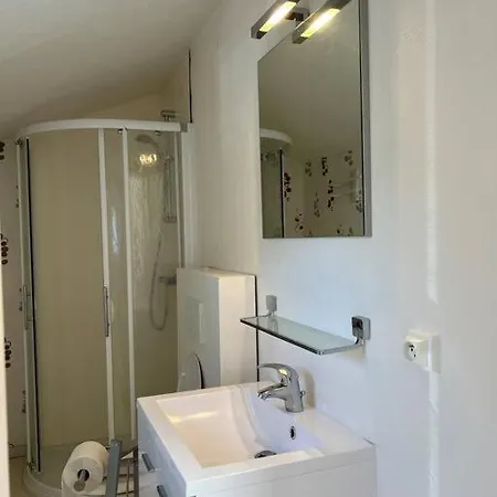 Little Roua Ardenne 4 Pers Holiday home Stoumont